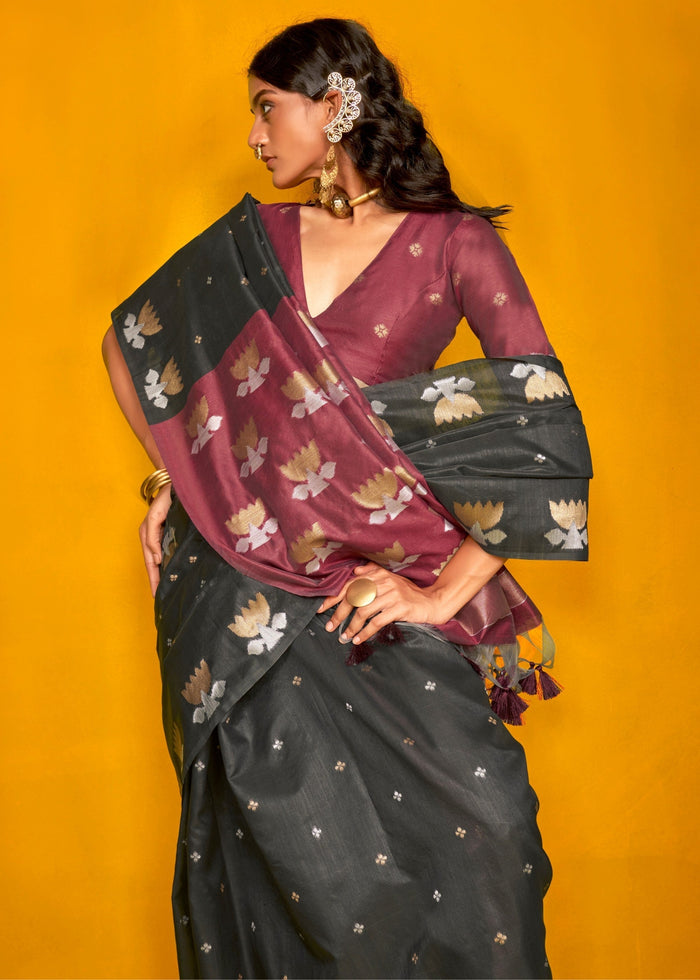 Black Tussar Handloom Weaving Silk Saree - qivii