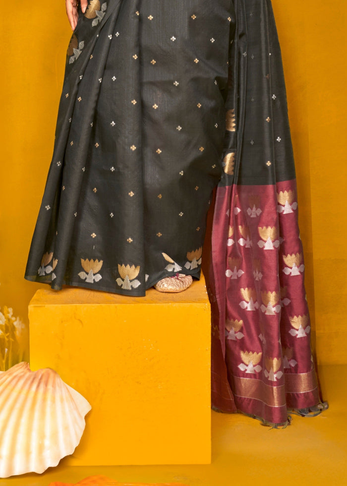 Black Tussar Handloom Weaving Silk Saree - qivii