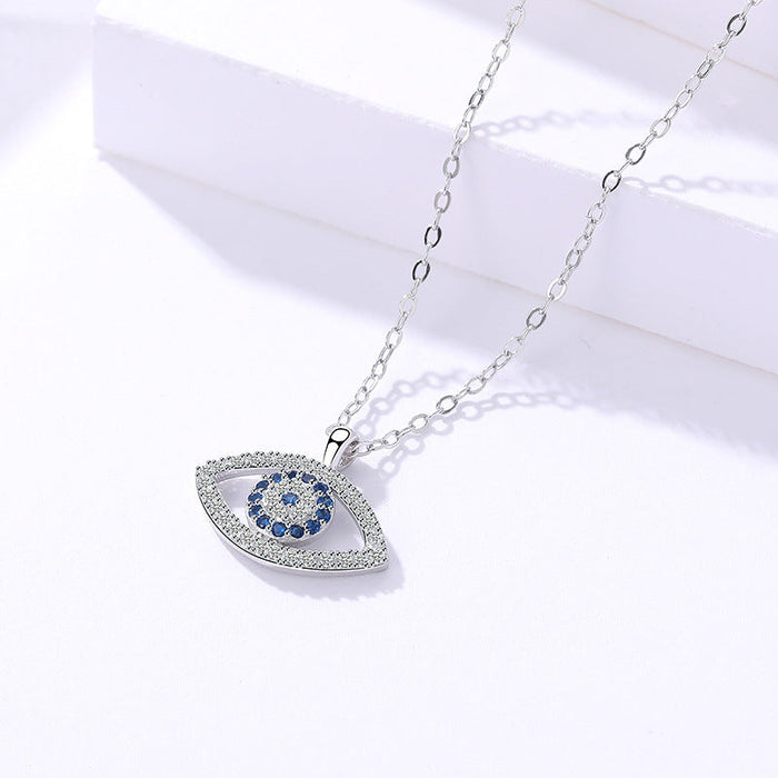 Eye Necklace by Qivii
