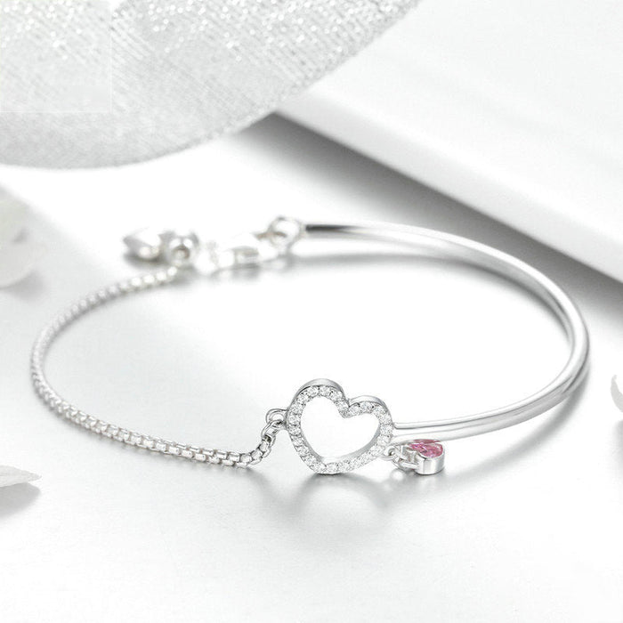 Heart Bracelet by Qivii