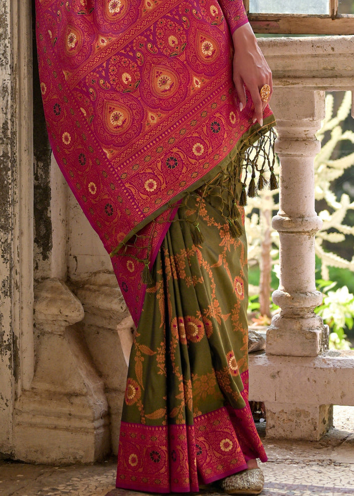 Mehendi Green All Over Flower Printed Zari Woven Banarasi Silk Saree With Contrast Pallu - qivii