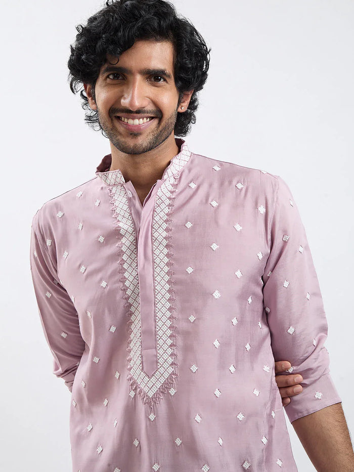 Men's Pink And White Silk Blend Kurta And Pyjama Set