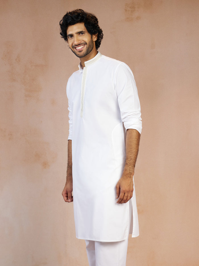 Men's White Thread Embroidered Cotton Long Kurta