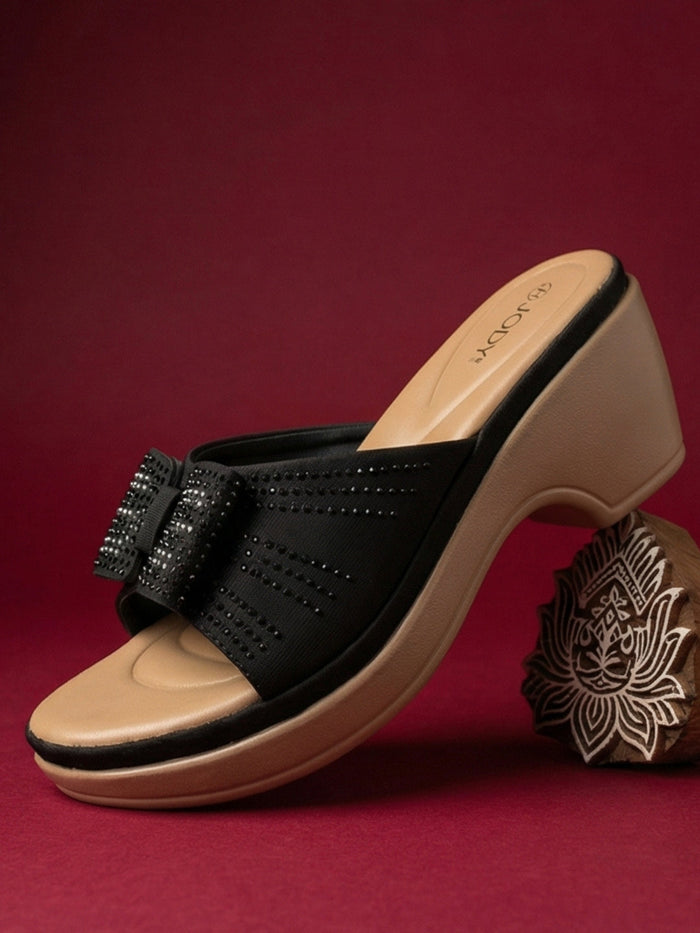 Raunaq Heels