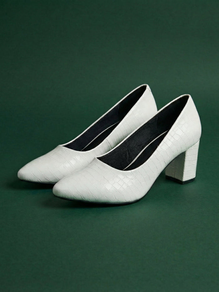 Vespara Heels