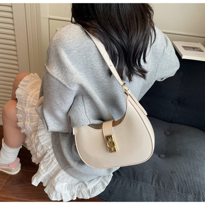Women's Crescent Sculpt Shoulder Bag - Indie-Design Underarm Bag | Refined & Viral-Worthy