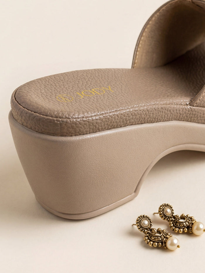 Zeen Heels